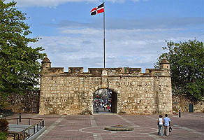 Plaza de la Bandera en Santo Domingo