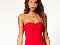 Vestido corto rojo – Marca Asos 