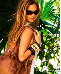 Bar Refaeli para Accessorize